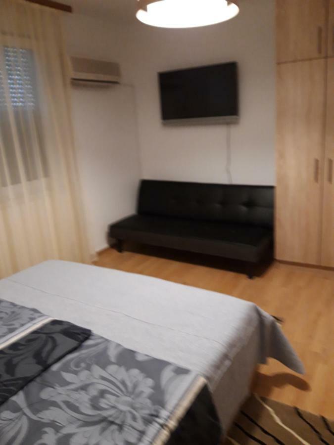Apartman Centros Osijek Buitenkant foto